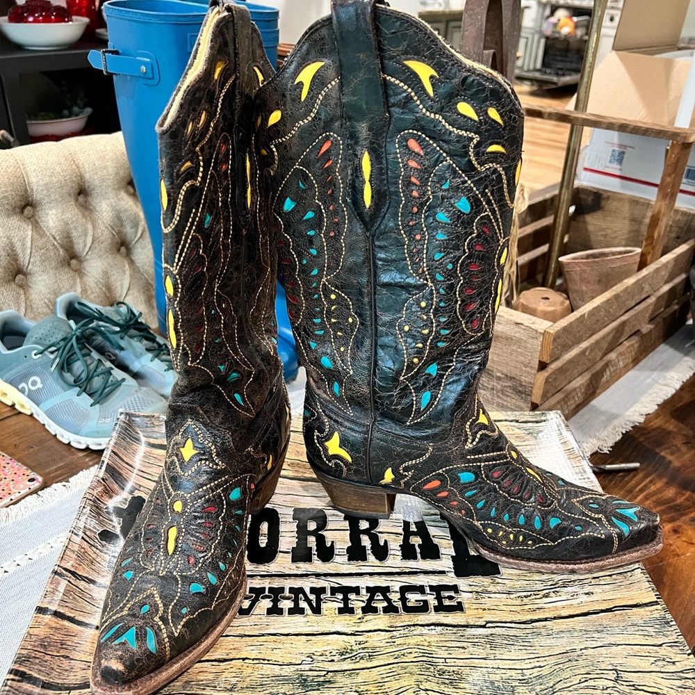 Corral size 9